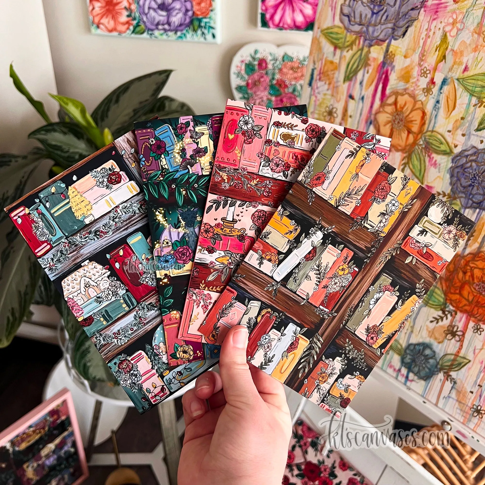 Bookshelf Collection Card Set of 4