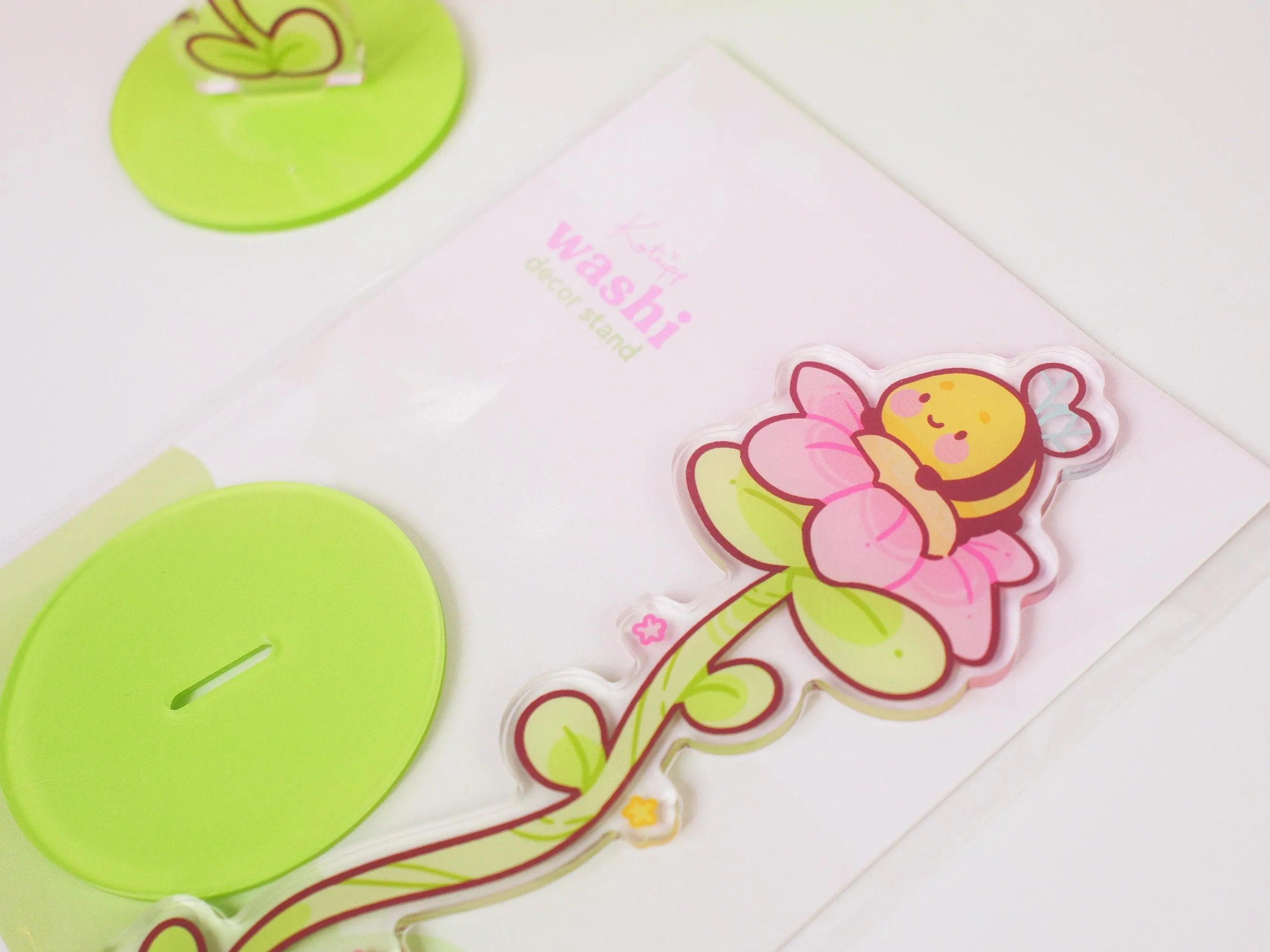 Bumblebutt Flower Washi Tape Stand | Cute Spring Desk Organiser | Kawaii Acrylic Display