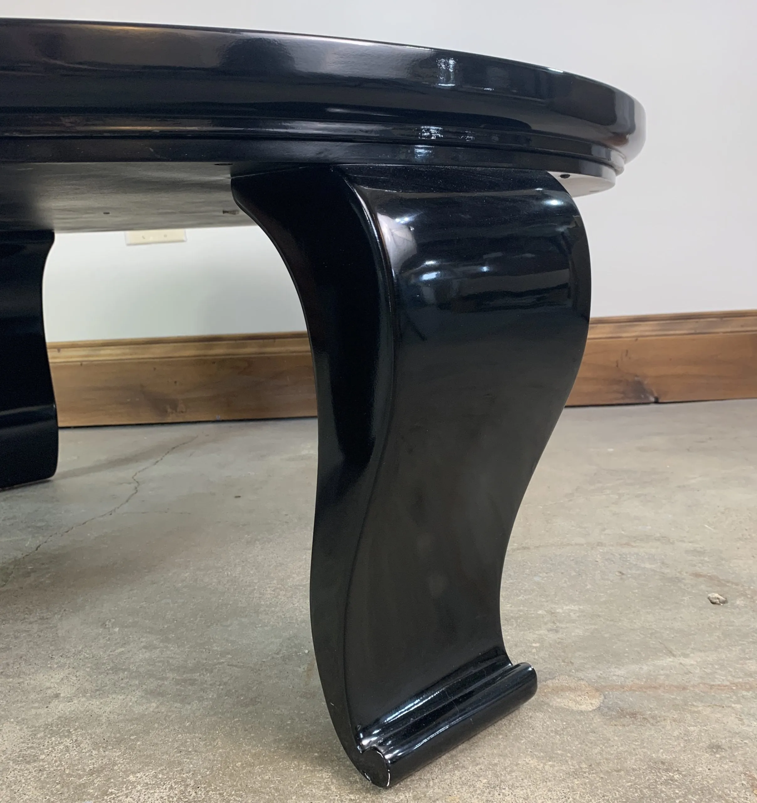 Coffee Table, Round Black Lacquered Table, With Glass Top