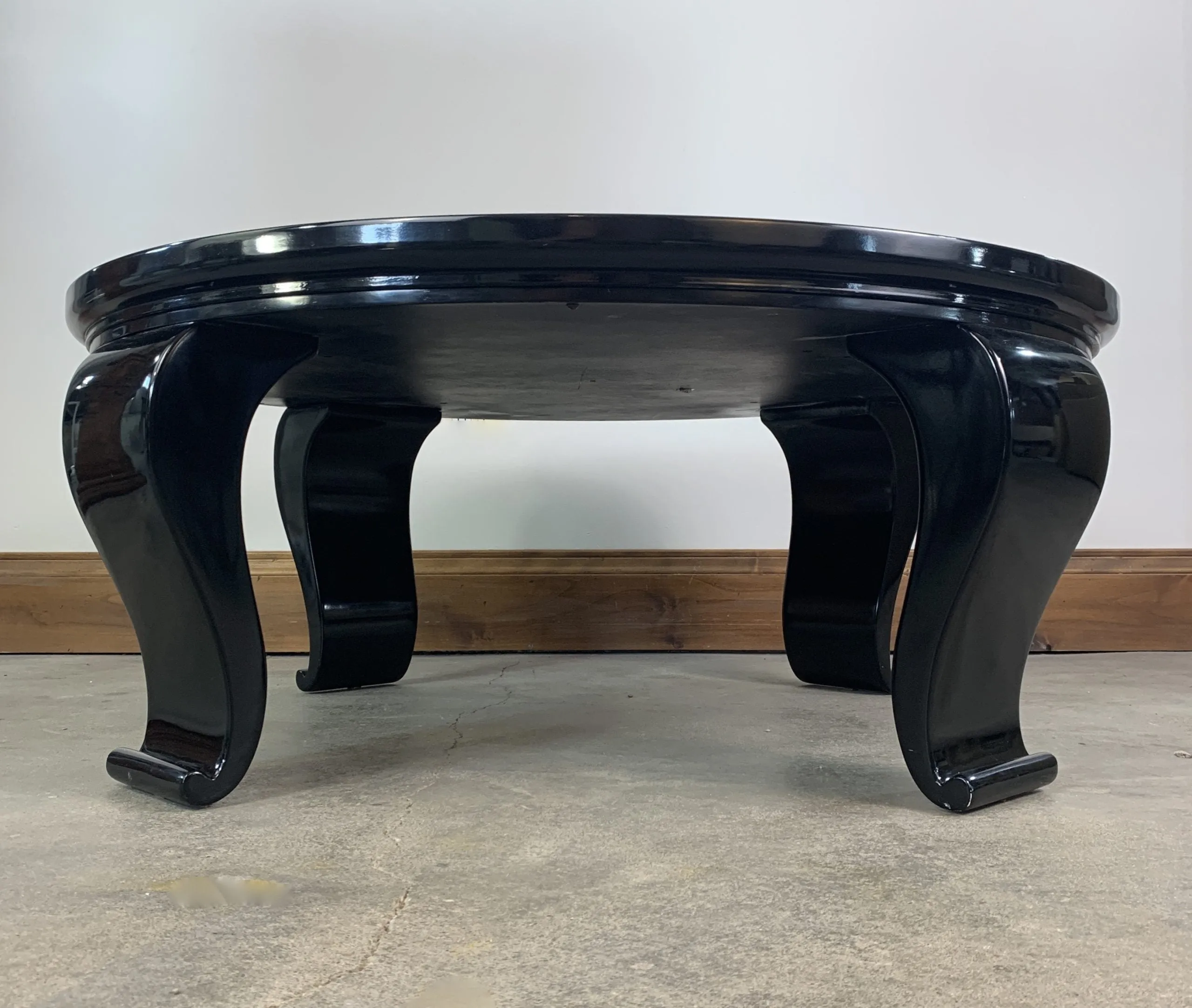 Coffee Table, Round Black Lacquered Table, With Glass Top