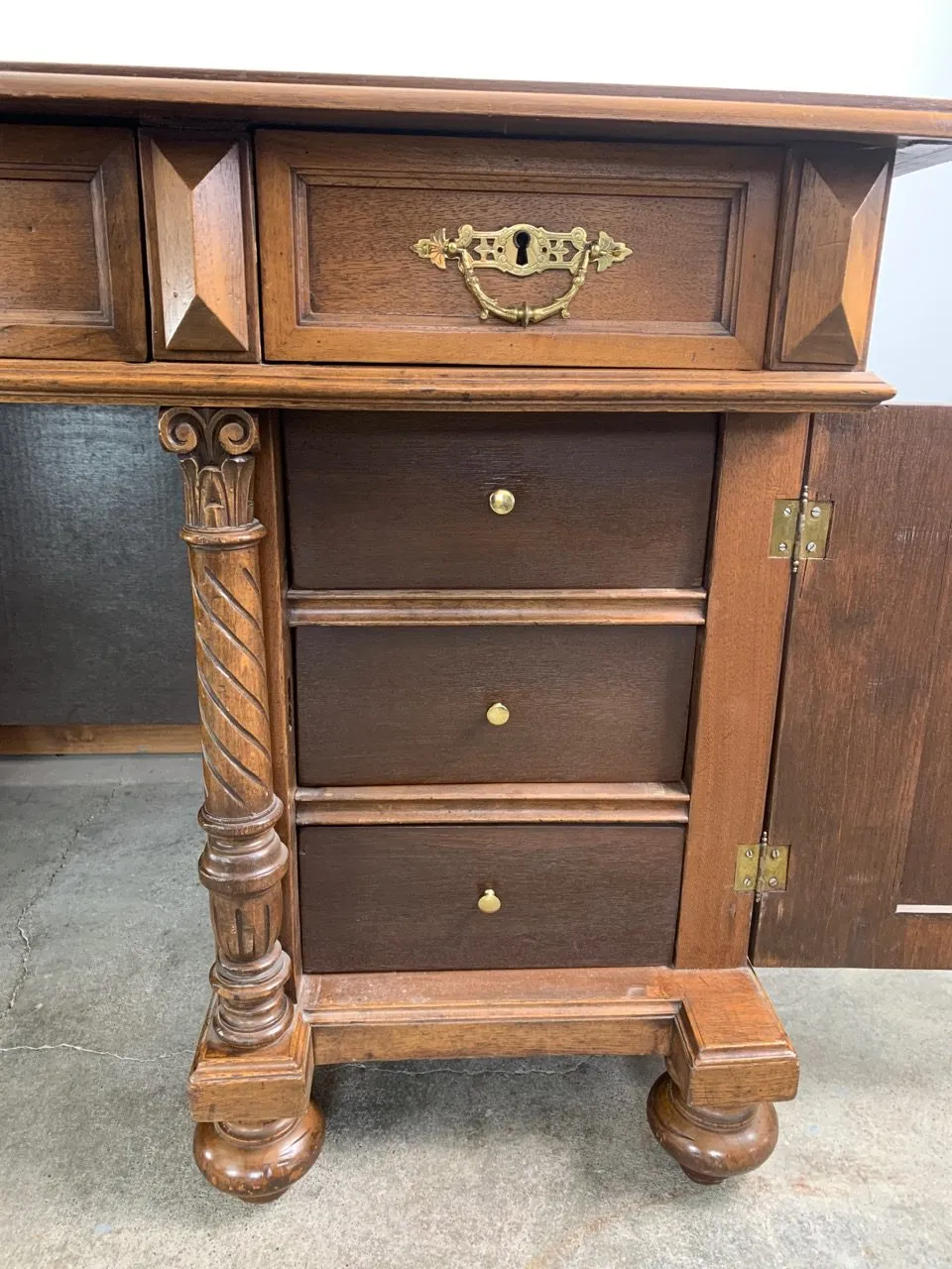 Desk, Vintage, Traditional, Leather Top
