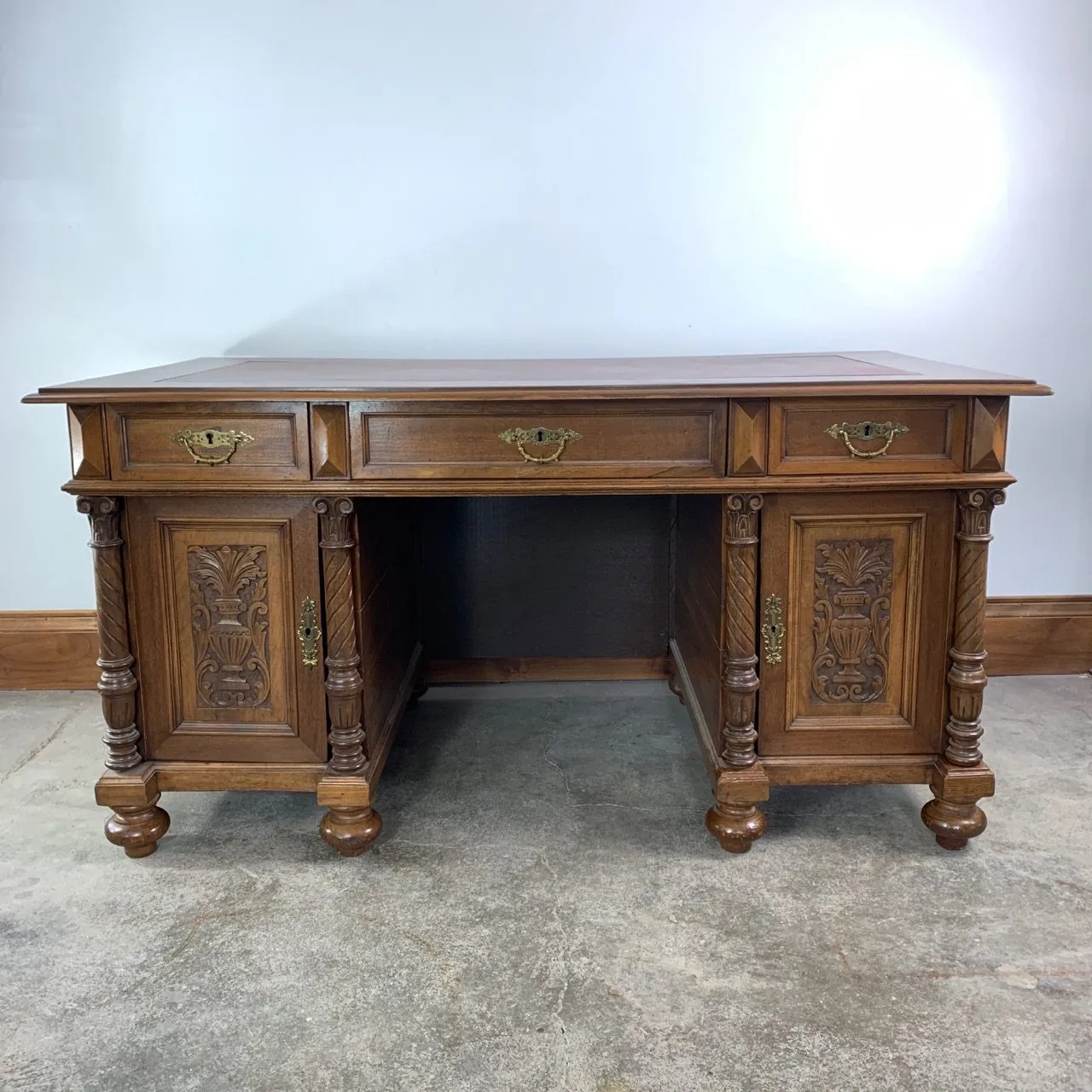 Desk, Vintage, Traditional, Leather Top