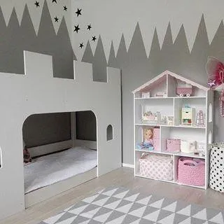 FIJN Pink Roof House Bookshelf