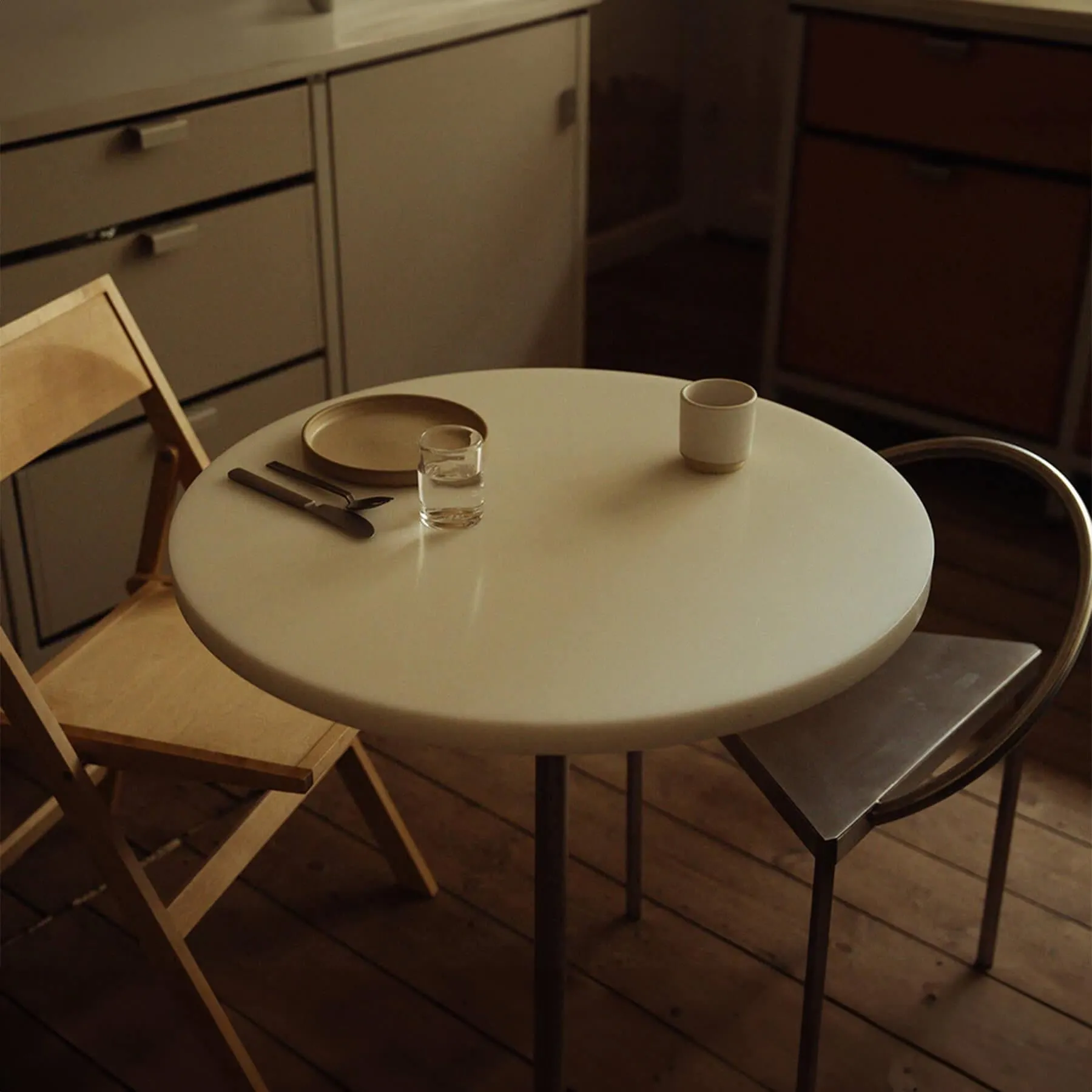 Frama 57 Table