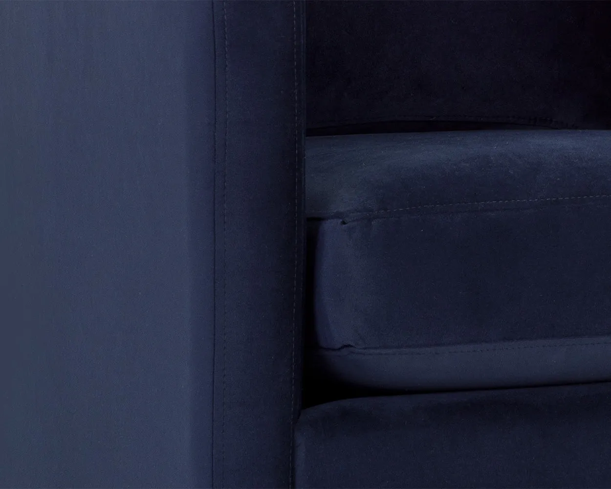 Georgie Swivel Lounge Chair