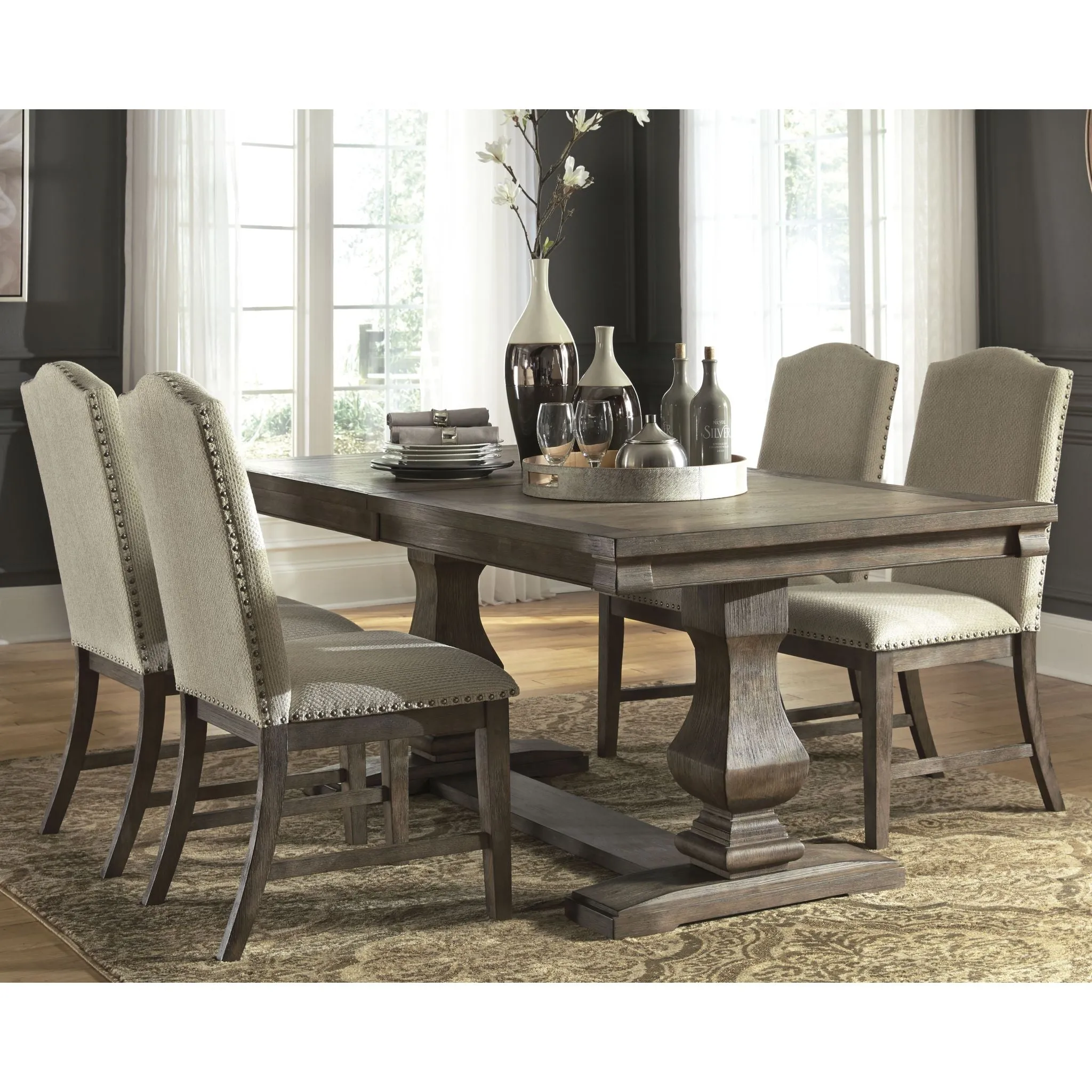 Johnelle-Exclusive Dining Set