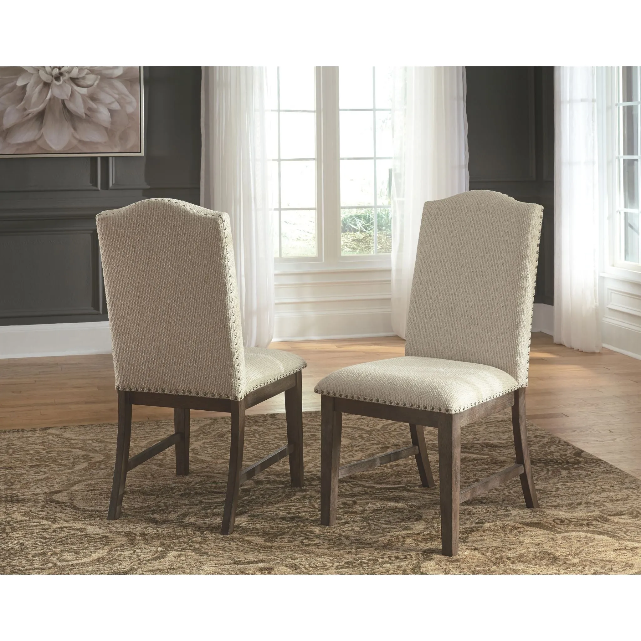 Johnelle-Exclusive Dining Set