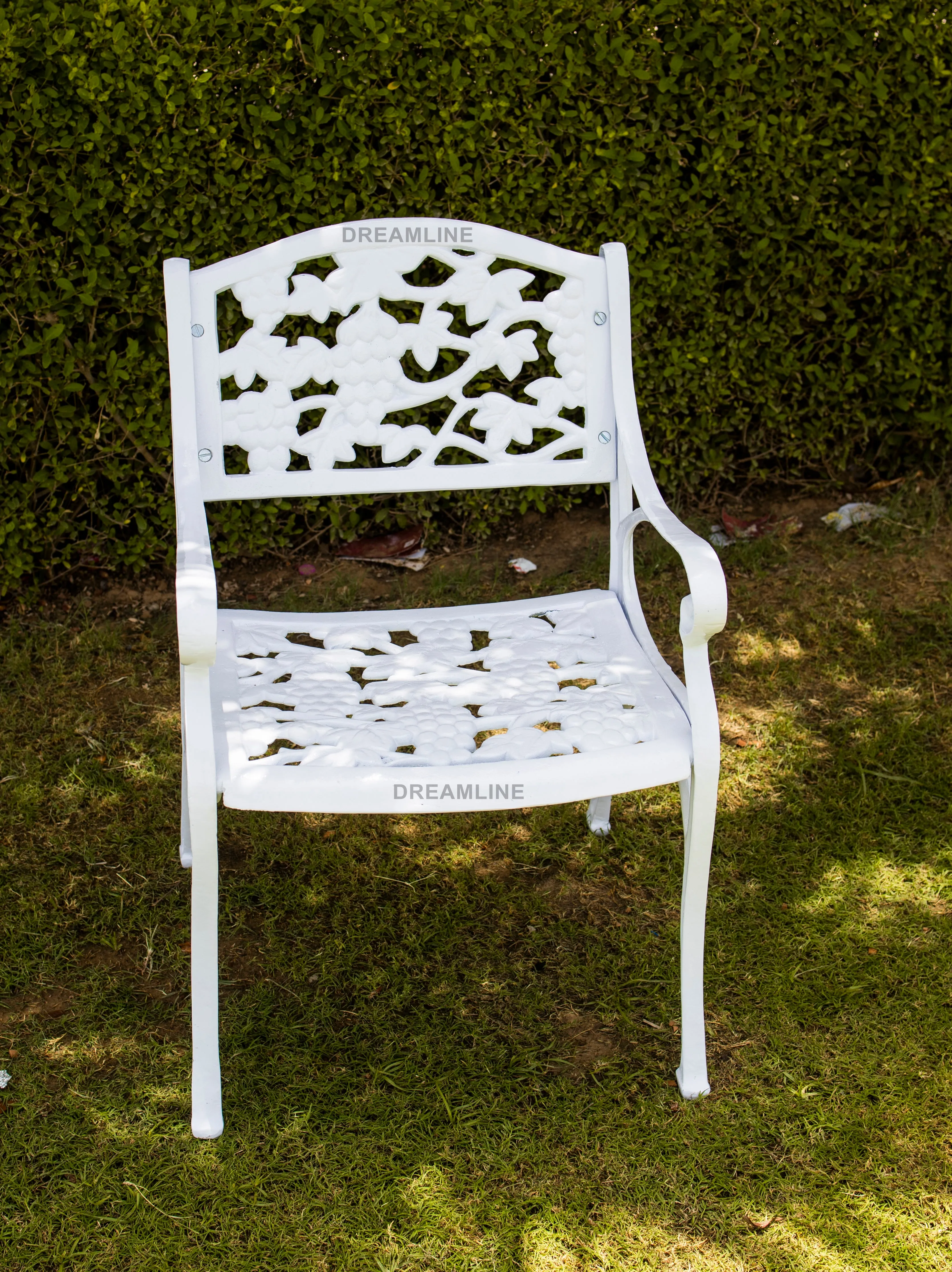 Lenz Cast Aluminium Garden Patio Seating 2 Chair and 1 Table Set