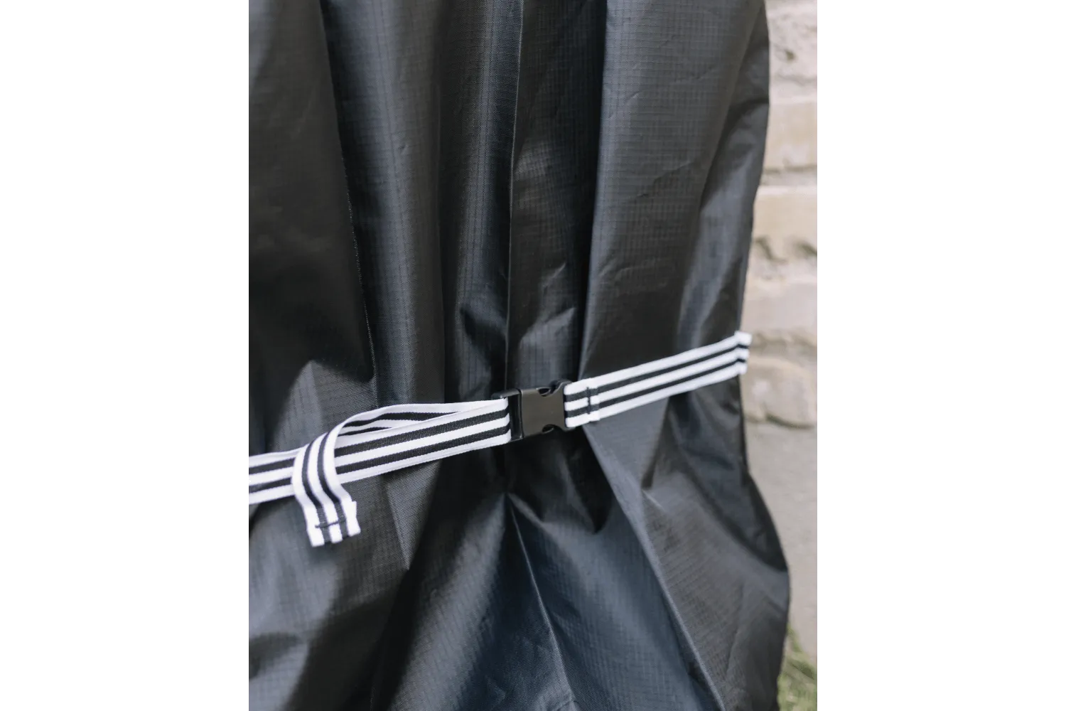Solid furniture cover 142 x 75 x 75 cm